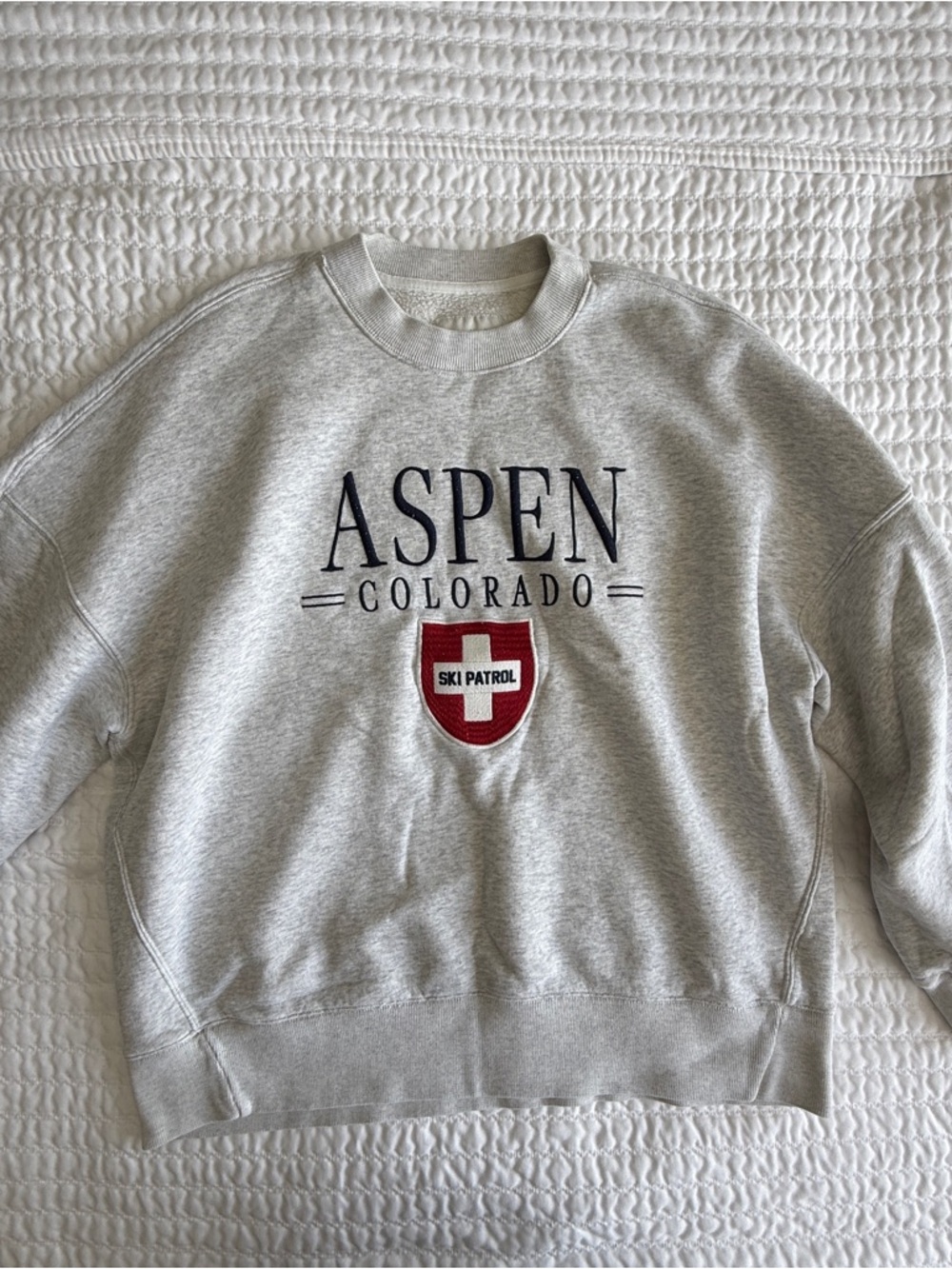 Abercrombie Oversized Aspen Ski Patrol Sweatshirt 🎿